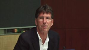 Blog Warren Mosler: A picture of him I found on the Internet